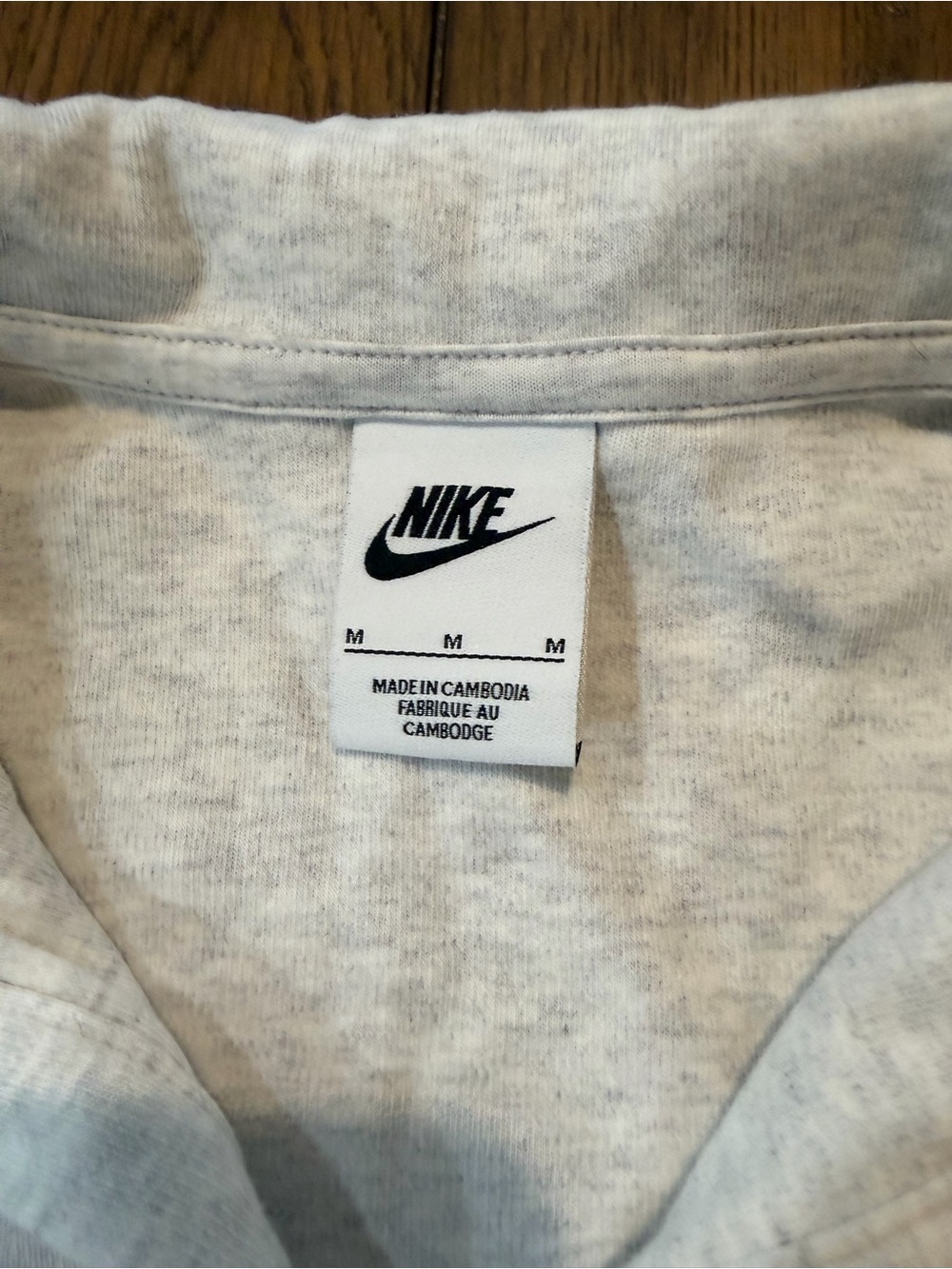 Nike Light Gray Girls Polo Crop Top - Picture 2 of 6